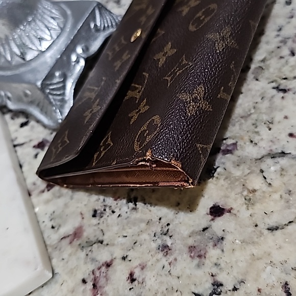 Louis Vuitton monogram large Notepad wallet 7.5x5x1inches - Picture 13 of 16